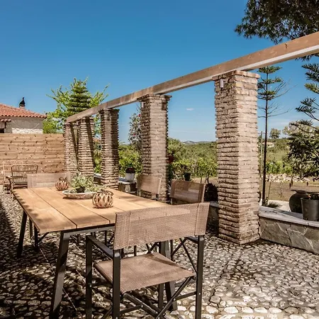 Astarte - The Pine Tree With Pool Villa